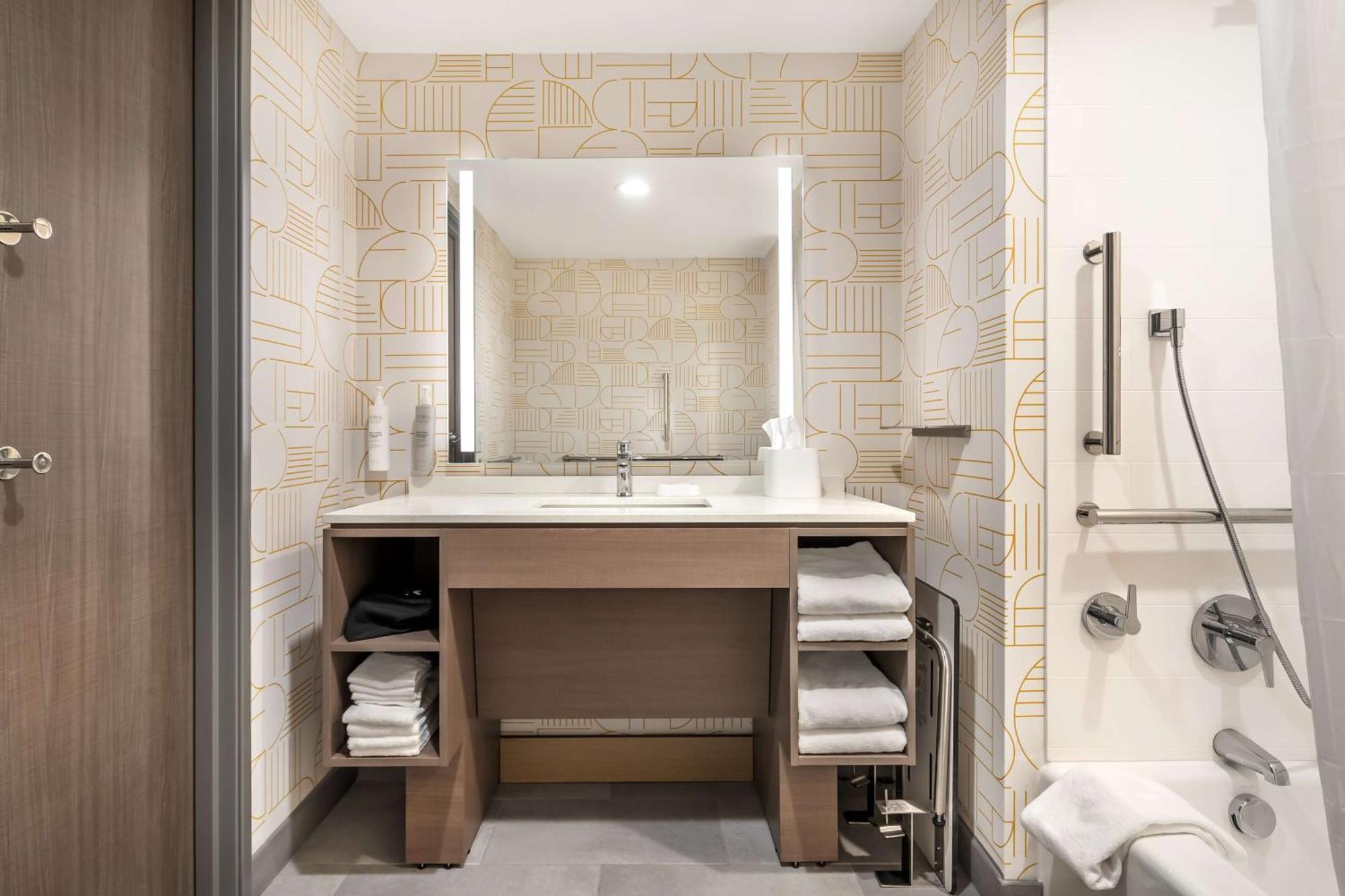 Home2 Suites By Hilton Reynoldsburg Columbus East Екстериор снимка